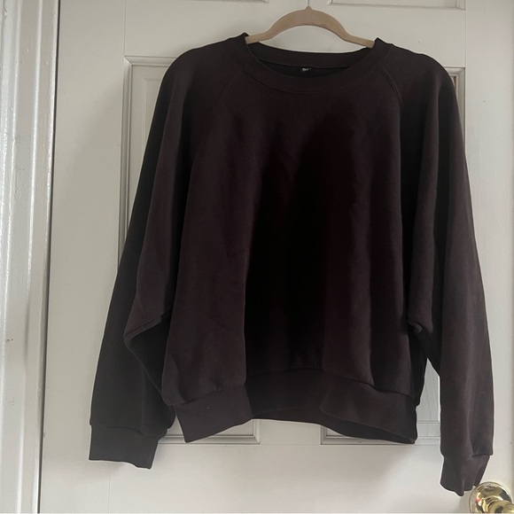 Uniqlo Tops - Uniqlo Dark Brown Cropped Sweatshirt
